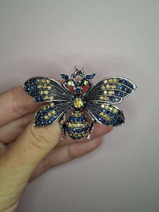 Broche M Bug donkerblauw